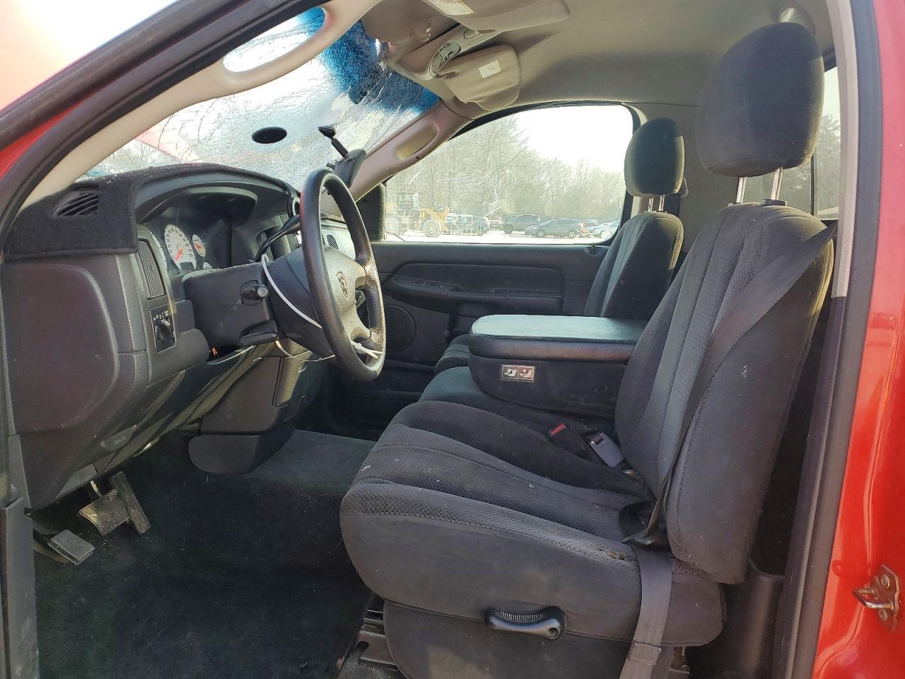 2003 Dodge RAM 1500 ST