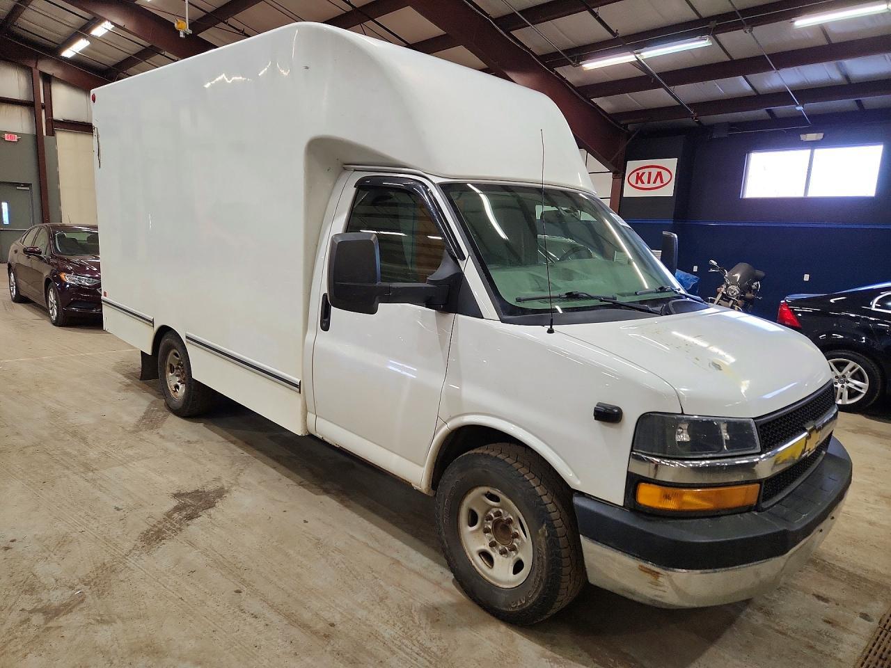 2019 Chev Rolet Express Delivery Truck