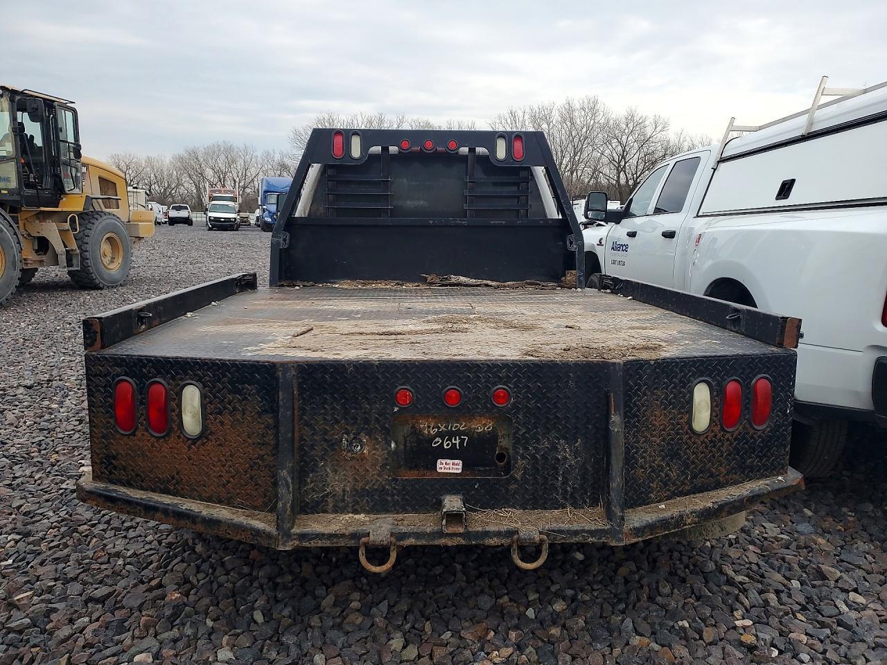 2015 Chev Rolet Silverado 3500 Flatbed Truck