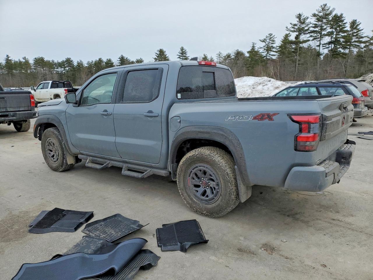 2025 Nissan Frontier PRO-4X