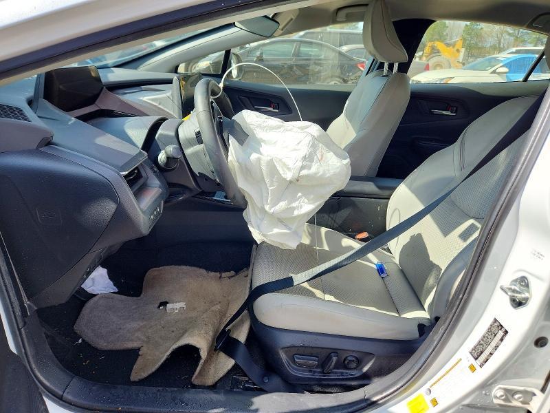 2023 Toyota Prius xle