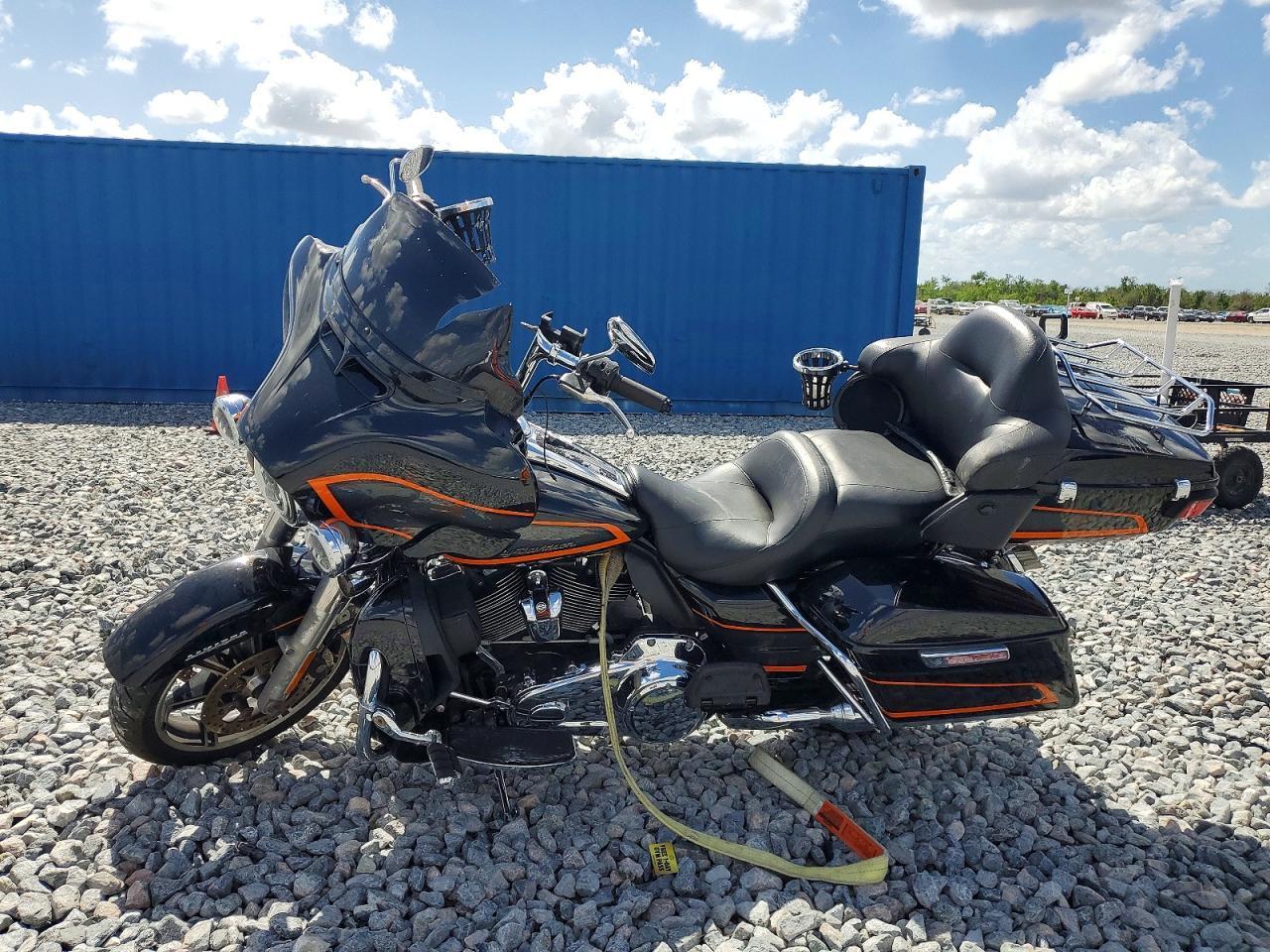 2022 Harley-Davidson Flhtk