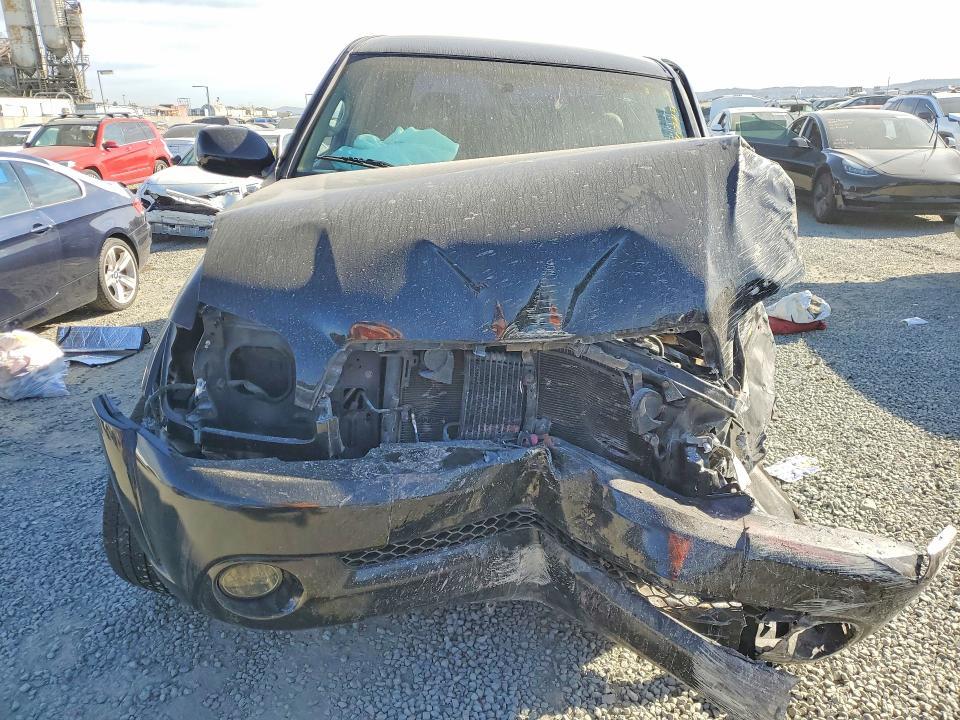 2004 Toyota Tundra Limited