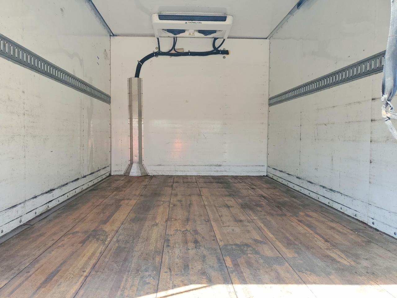 2022 GMC Savana Cutaway G3500