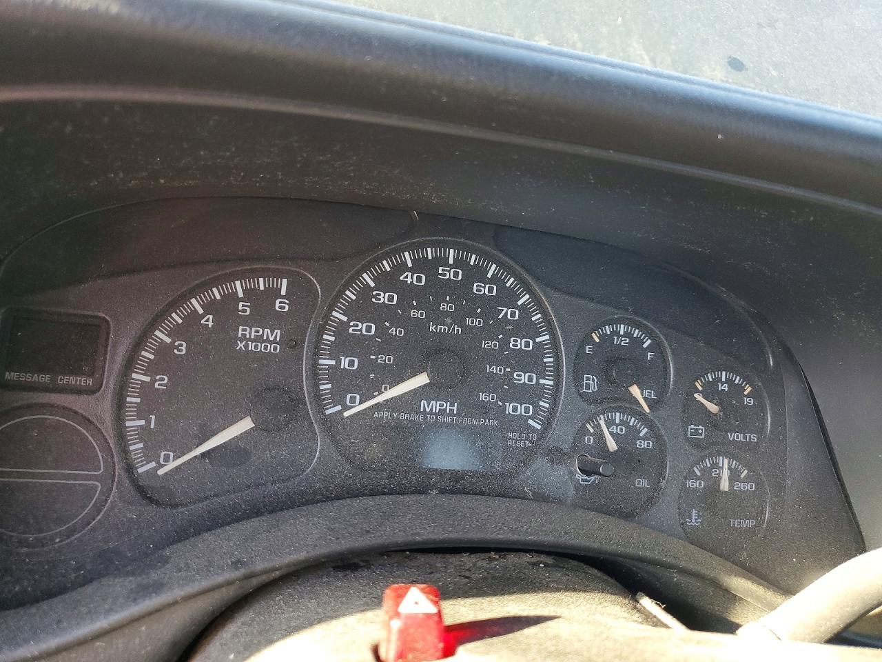 2002 Chevrolet Silverado C1500