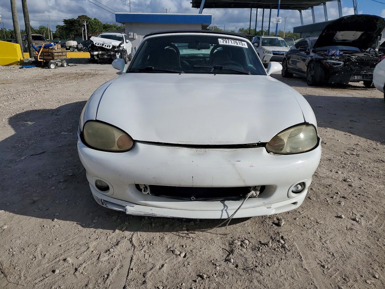 2000 Mazda Mx-5 Miata Base