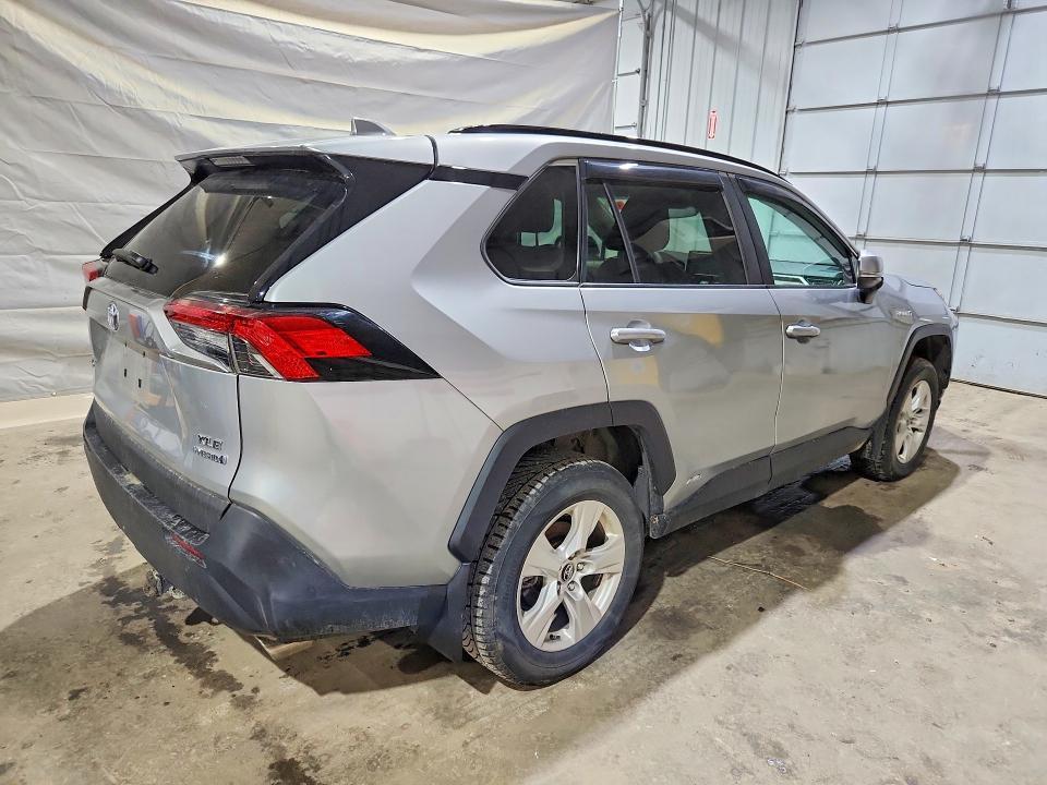 2020 Toyota Rav4 Hybrid xle