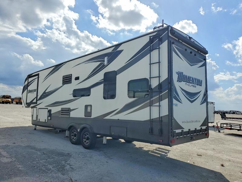 2017 Grand Design Momentum Camper