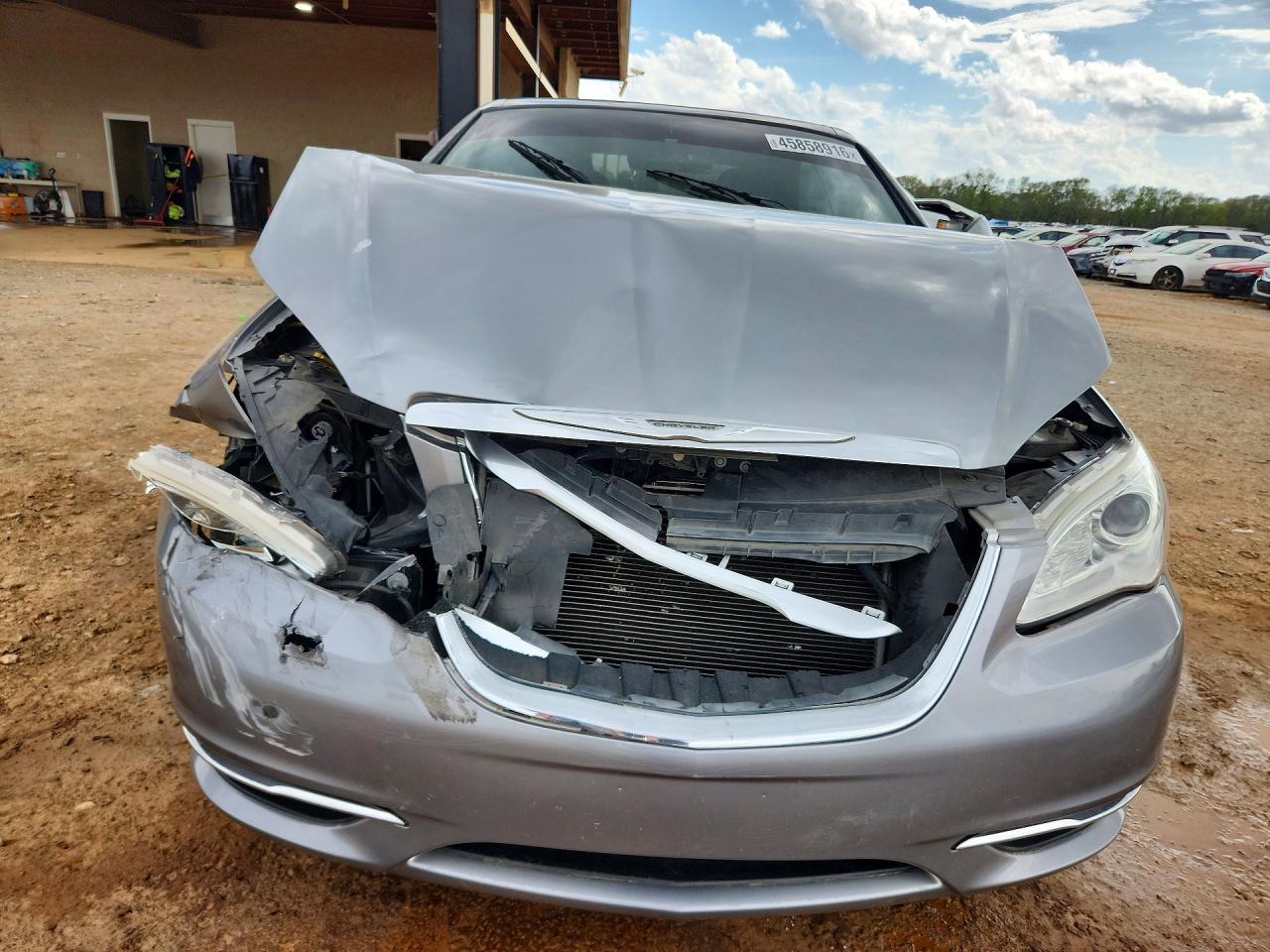 2013 Chrysler 200 Touring
