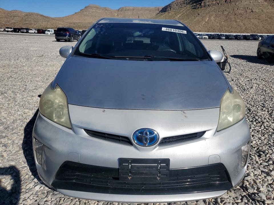 2013 Toyota Prius two
