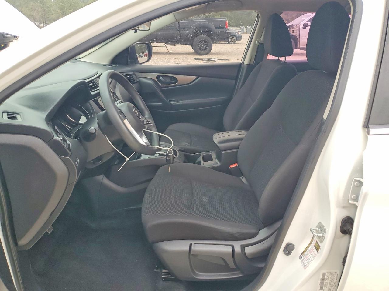 2018 Nissan Rogue Sport s