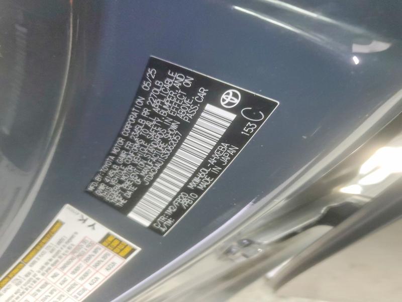 2025 Toyota Prius le