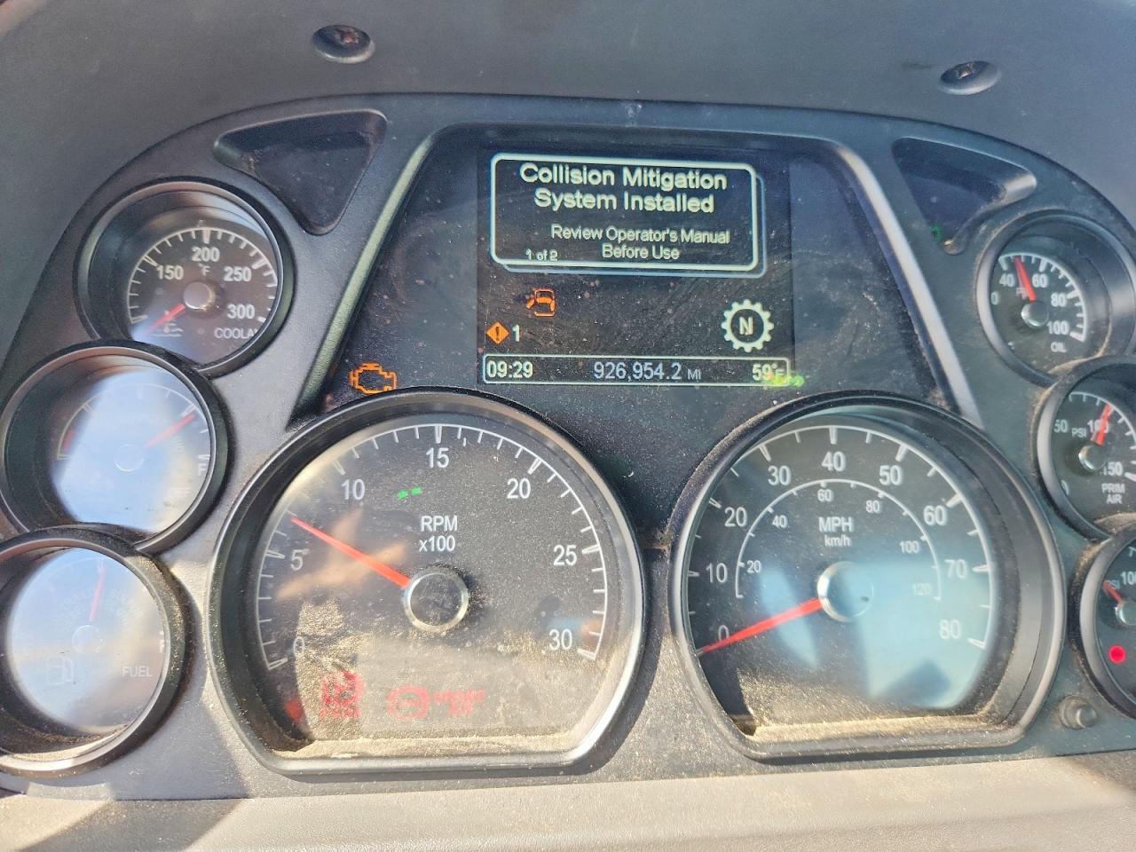 2018 Peterbilt 579 Semi Truck