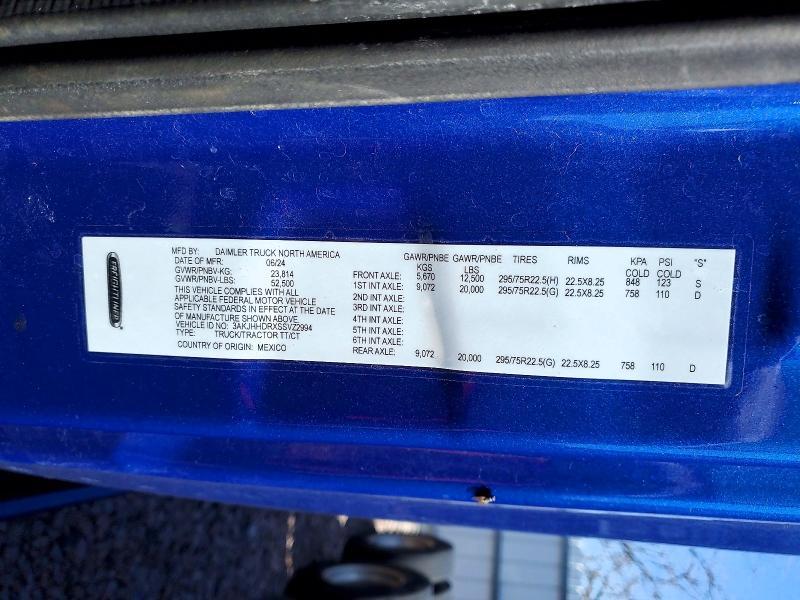 2025 Freightliner Cascadia 126 Semi Truck