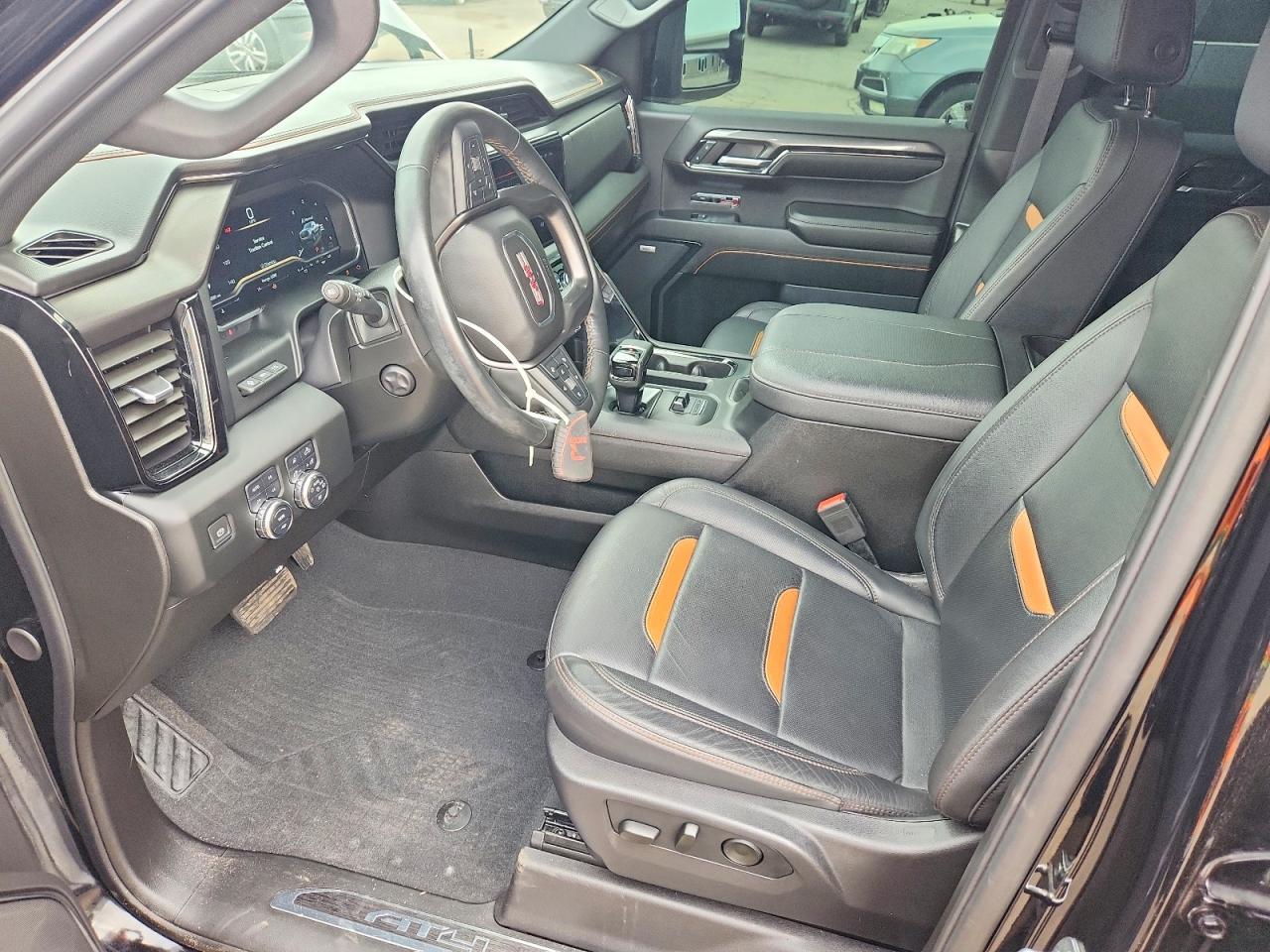 2024 GMC Sierra K1500 AT4