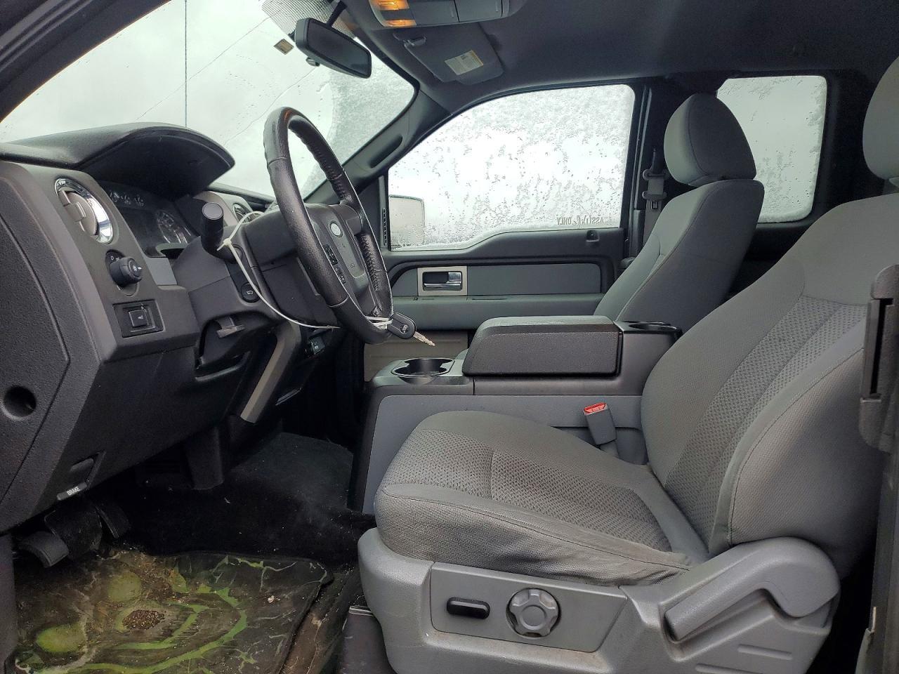 2011 Ford F150 Super cab