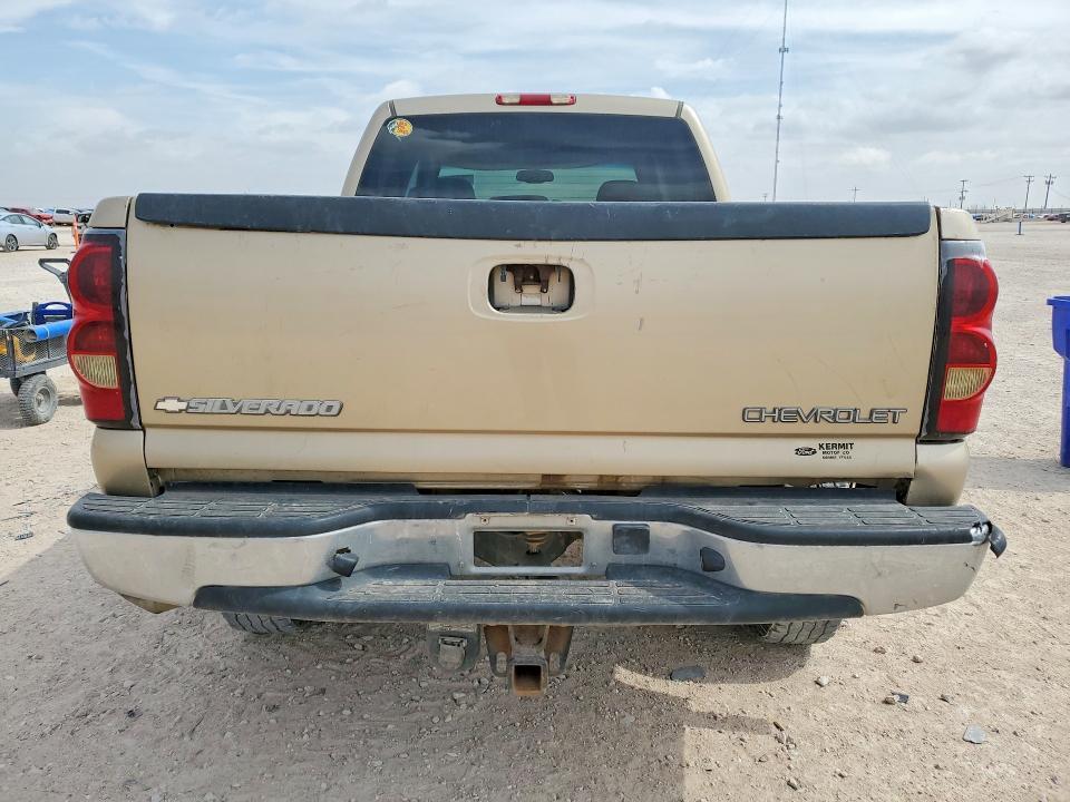 2004 Chevrolet Silverado C2500 Heavy Duty