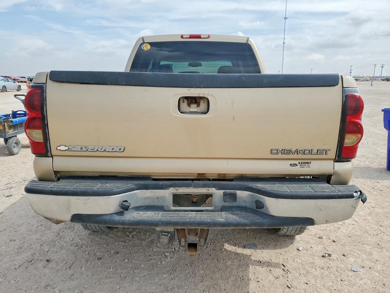 2004 Chevrolet Silverado C2500 Heavy Duty