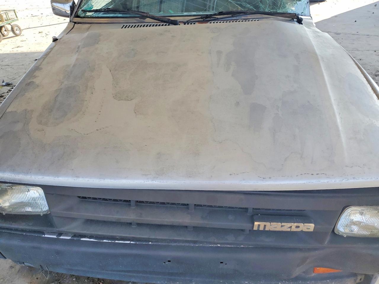 1991 Mazda B2200 Short BED