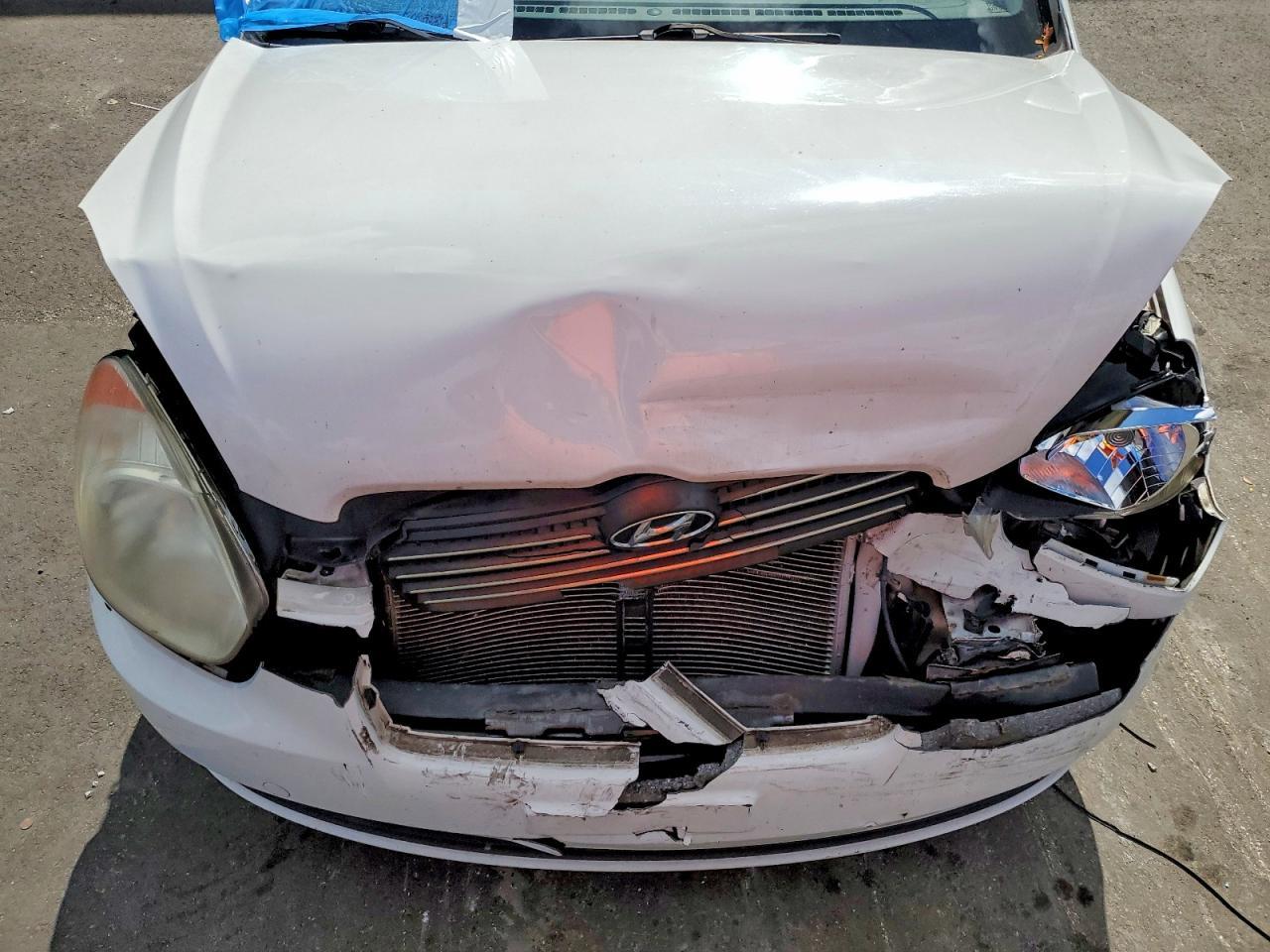 2010 Hyundai Accent gls