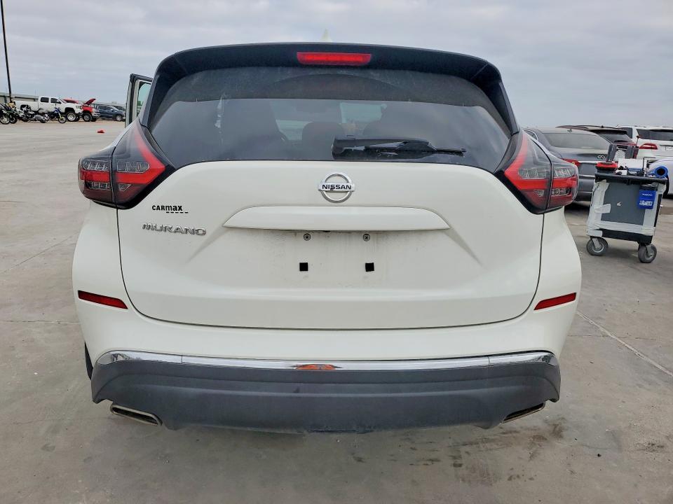 2020 Nissan Murano s