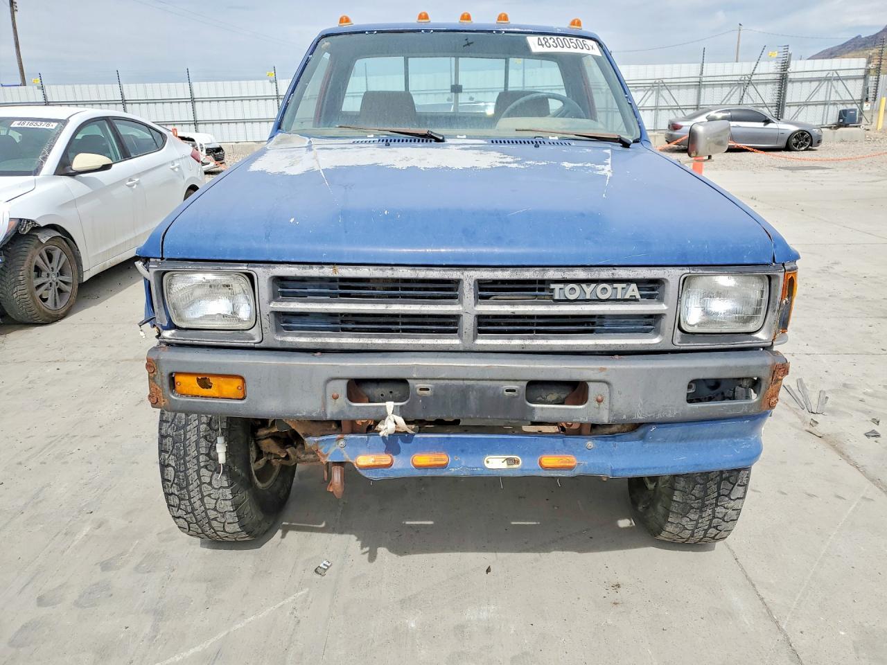 1987 Toyota Pickup Deluxe