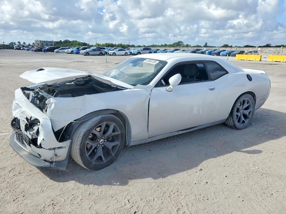 2019 Dodge Challenger r
