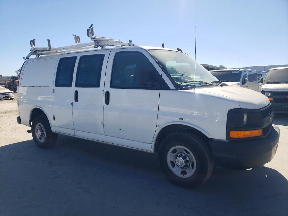 2016 Chev Express G2500