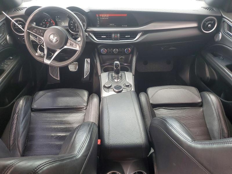 2018 Alfa Romeo Stelvio ti Sport