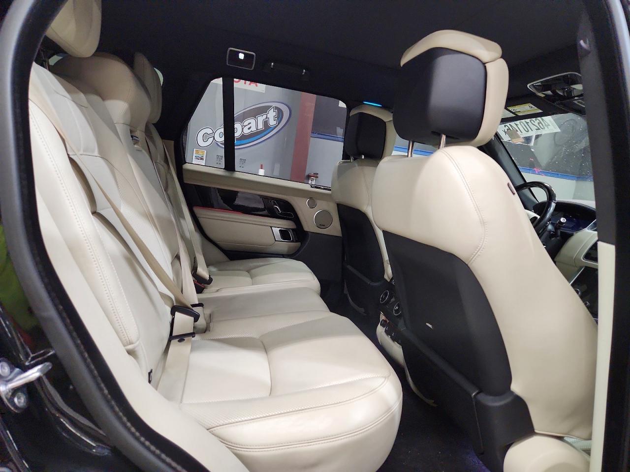 2019 Land Rover Range Rover hse