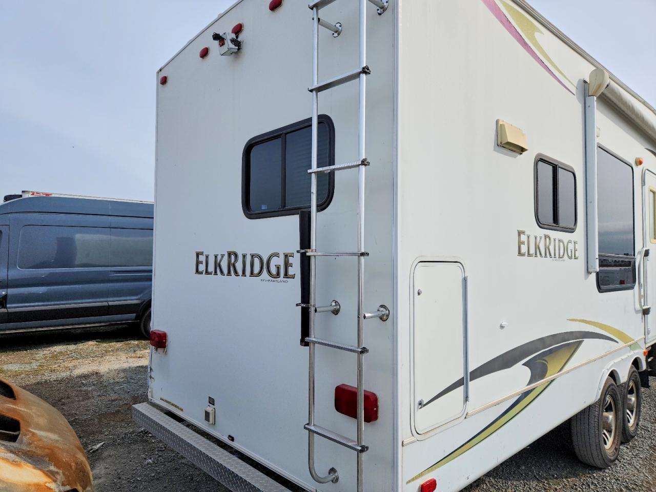 2010 Heartland Elkridge Camper