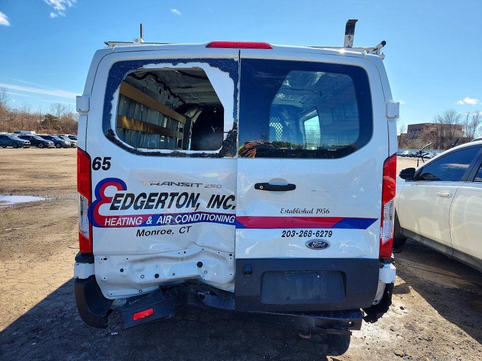 2023 Ford Transit T-250