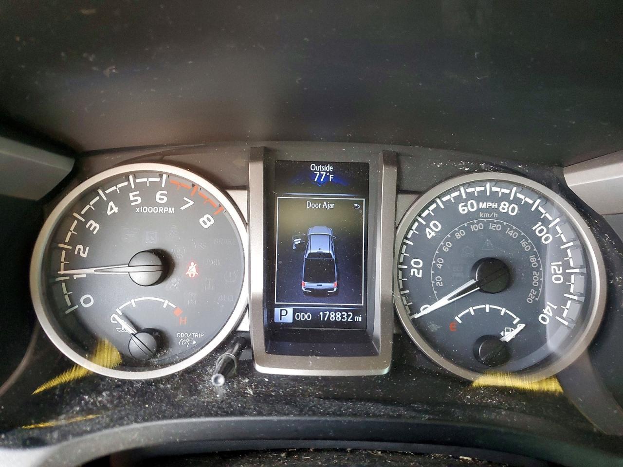 2017 Toyota Tacoma SR5 V6