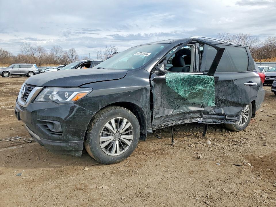 2020 Nissan Pathfinder s