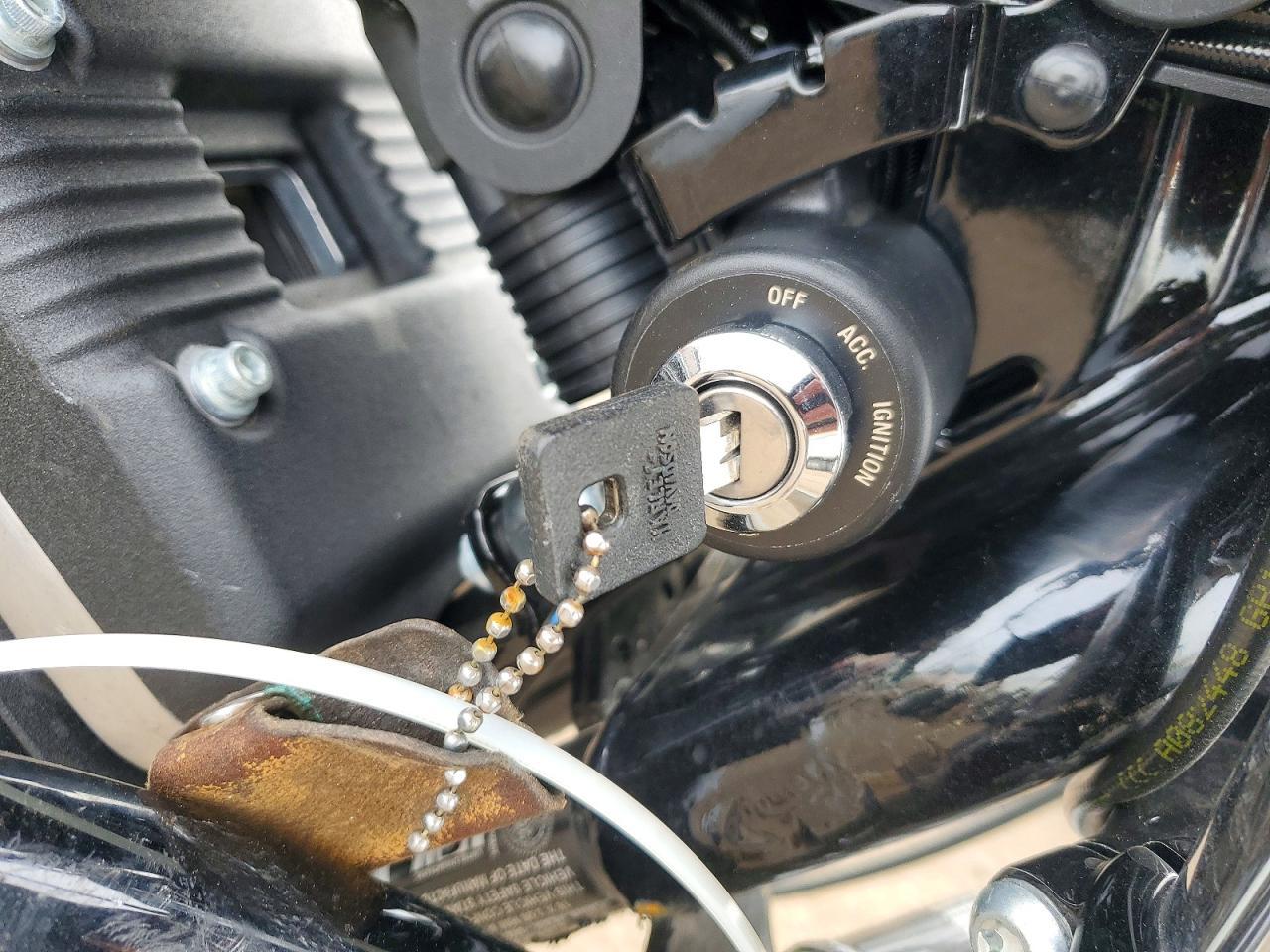 2017 Harley-Davidson XL883 Iron 883