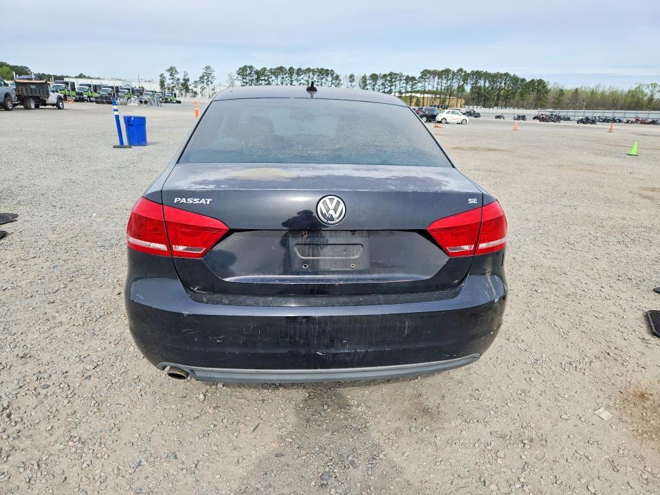 2013 Volkswagen Passat se