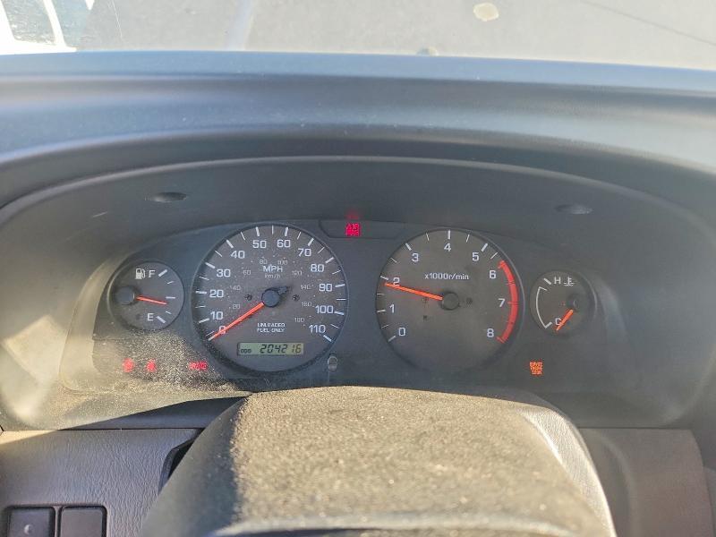 2000 Nissan Frontier XE