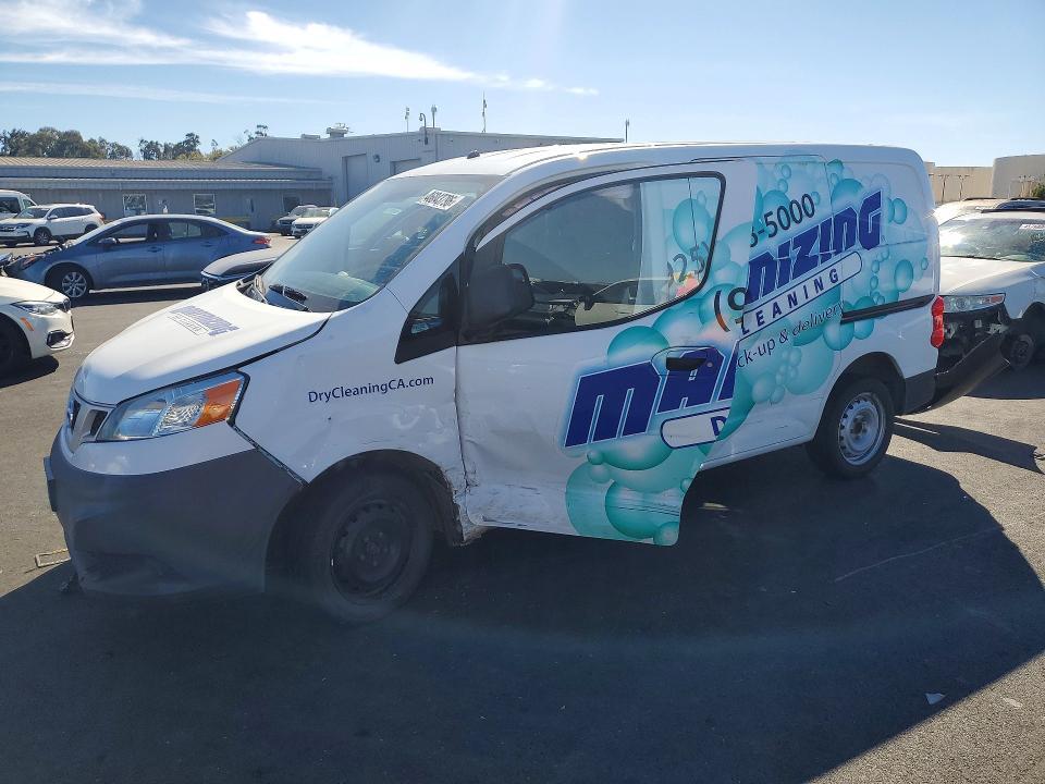 2015 Nissan NV200 Delivery Van