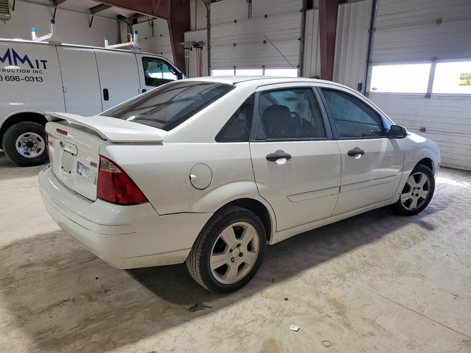 2007 Ford Focus ZX4
