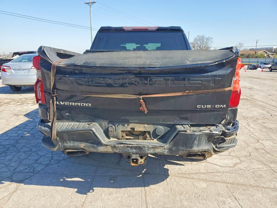 2020 Chevrolet Silverado K1500 Custom
