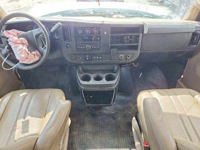 2017 Chev Express G2500