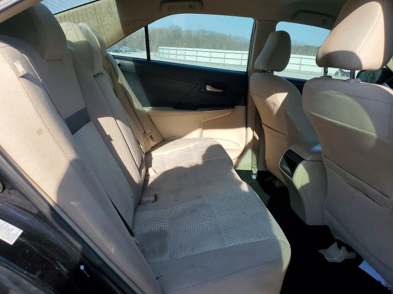 2014 Toyota Camry le
