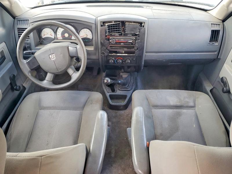 2006 Dodge Dakota Quattro