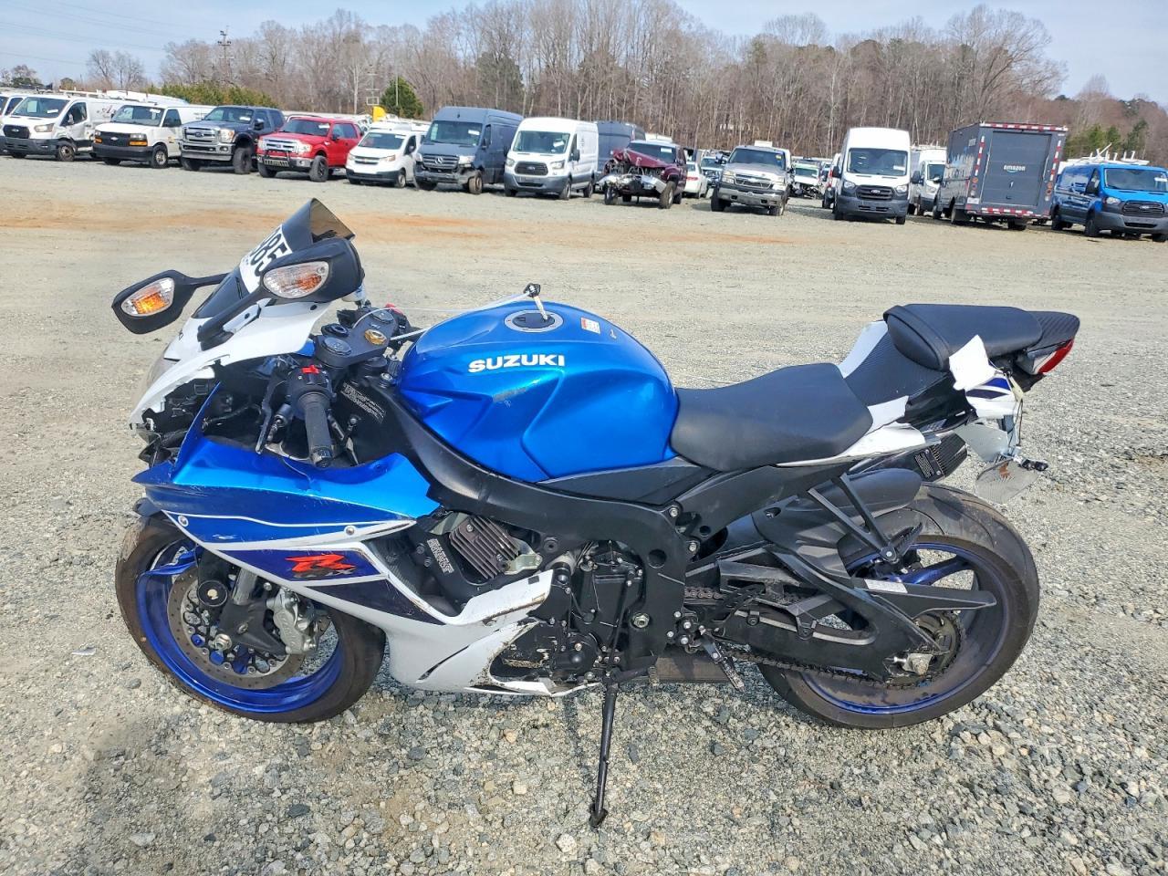 2024 Suzuki GSX-R600