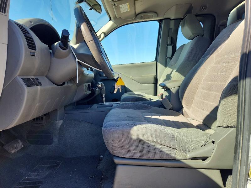 2017 Nissan Frontier s