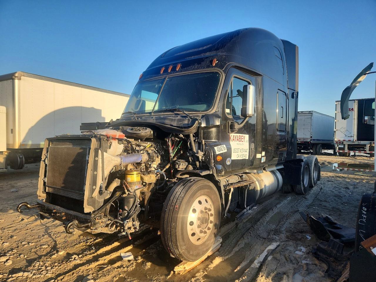 2020 Freigliner 2020 Freightliner Cascadia 125 Semi Truck