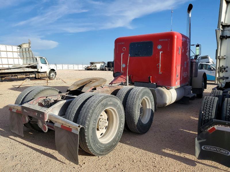 2000 Peterbilt 379