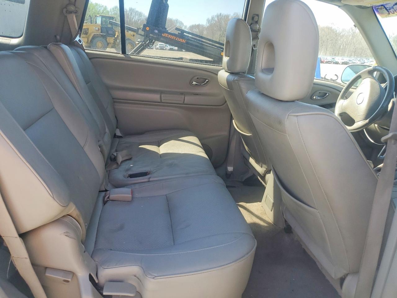 2003 Suzuki XL7 Plus