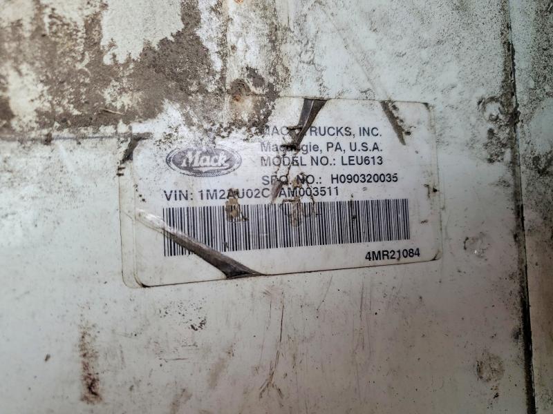 2010 Mack LEU613 Refuse Truck