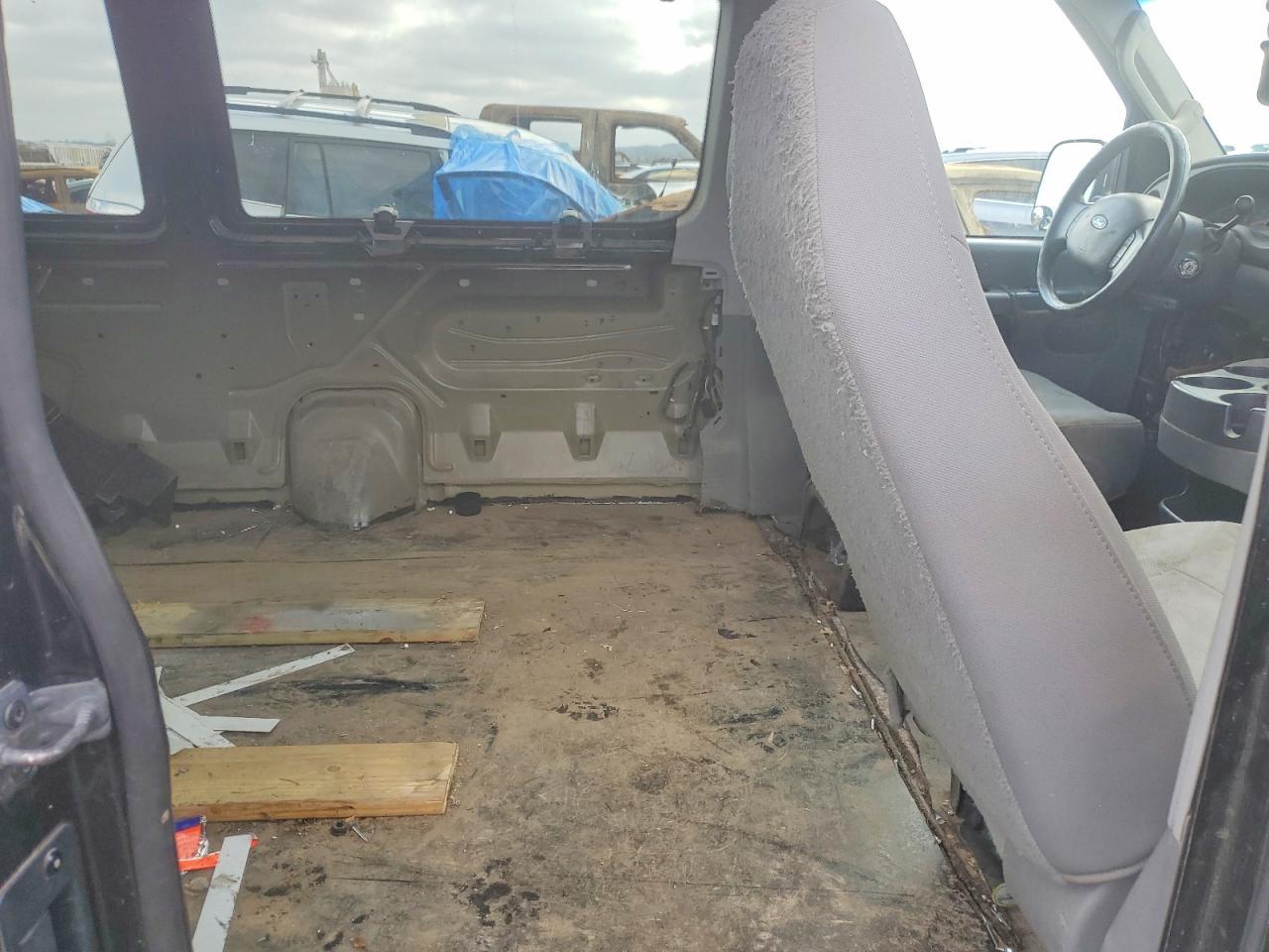 2007 Ford Econoline E350 Super Duty Wagon
